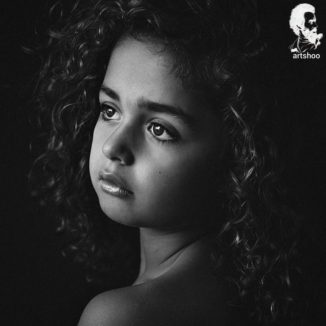 مدل کودک سیاه قلم